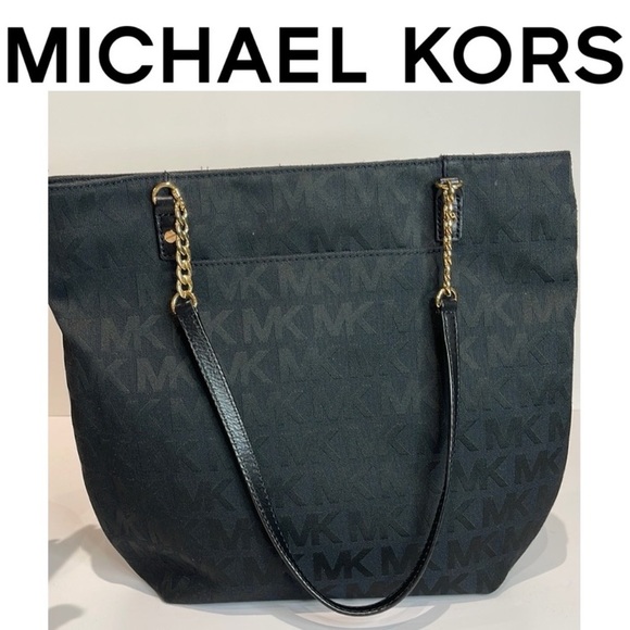 Michael Kors Jet Set Front Pocket Chain Canvas Tote EXCELLENT CONDITION - Picture 1 of 11